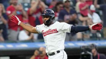 Los Twins de Gio Urshela caen derrotados en las Grandes Ligas